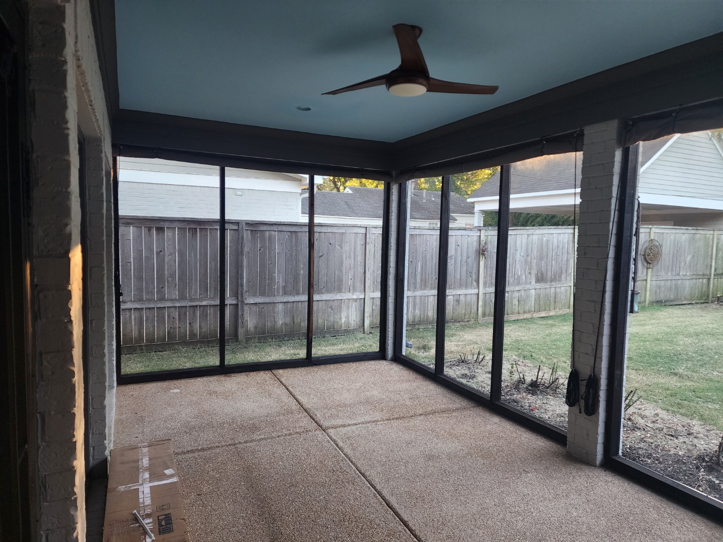 Doors – Retractable installation 7